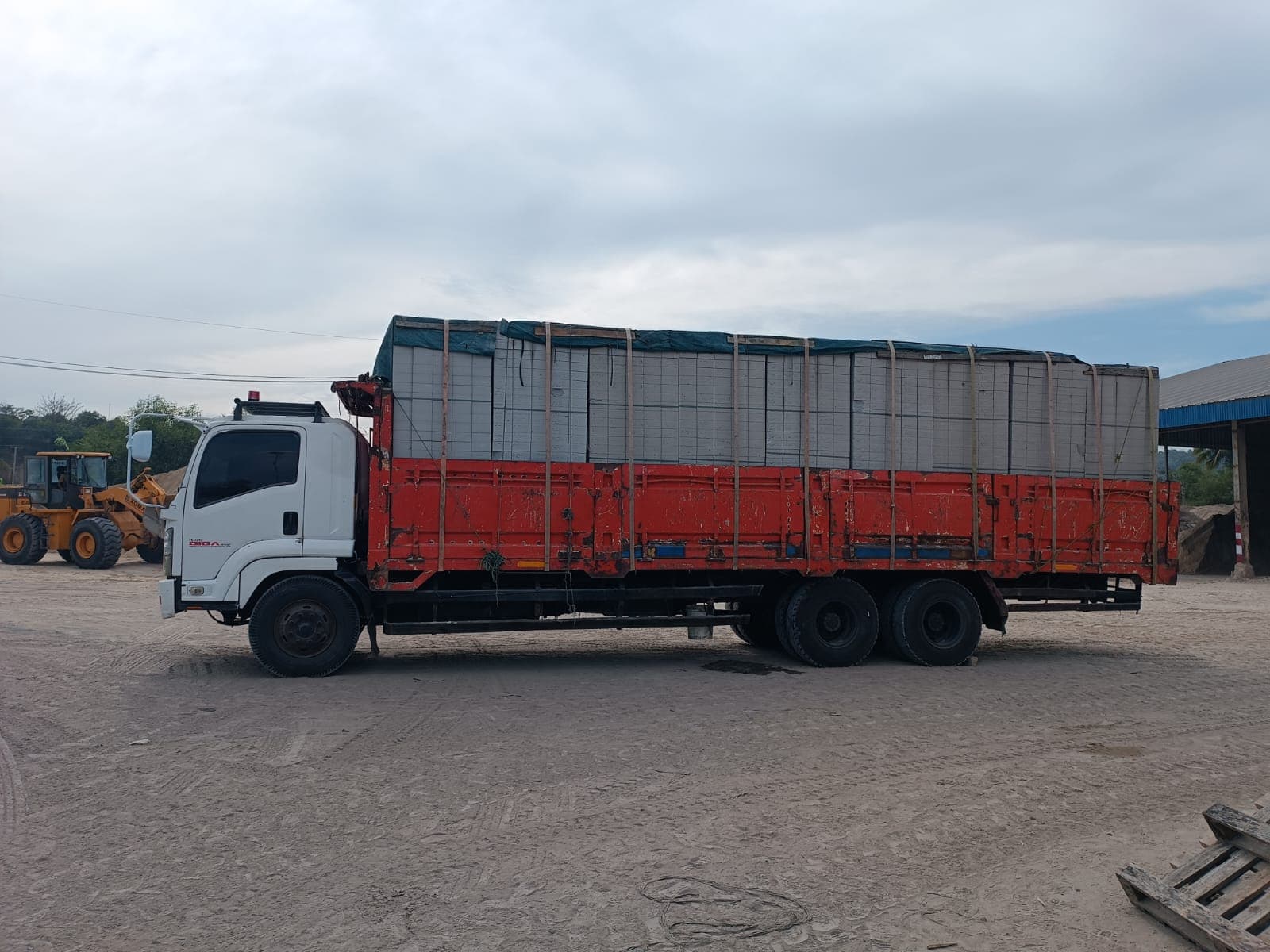 Pengangkutan Material